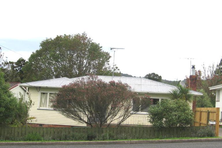 Photo of property in 30 Glengarry Road, Glen Eden, Auckland, 0602