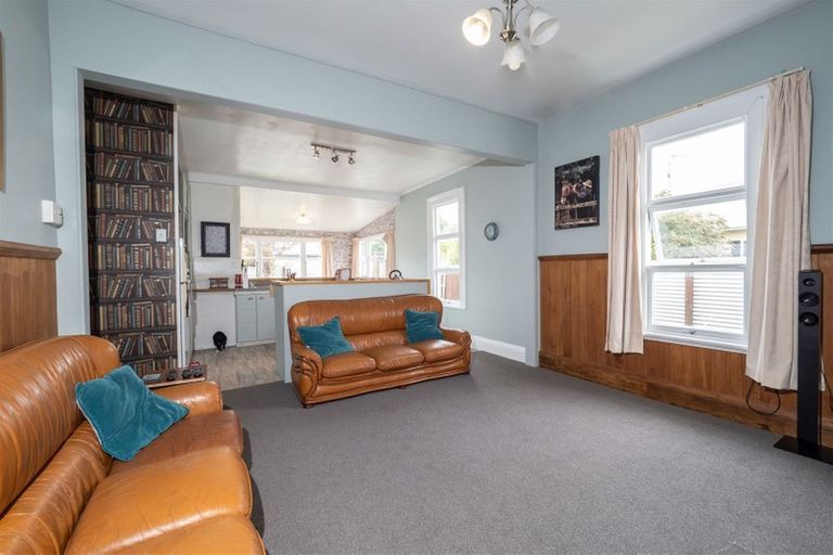 Photo of property in 132 Mcmurdo Street, Tinwald, Ashburton, 7700