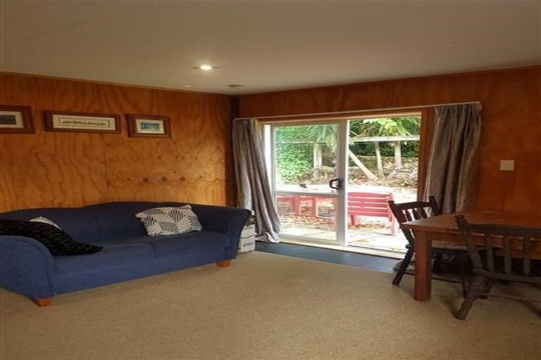 Photo of property in 200 Sealy Road, Omata, New Plymouth, 4374