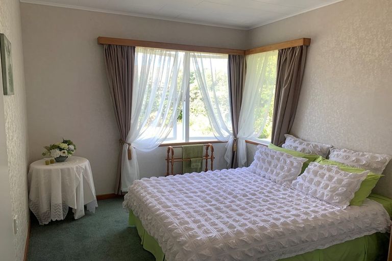 Photo of property in 30 Dundas Street, Porangahau, 4293