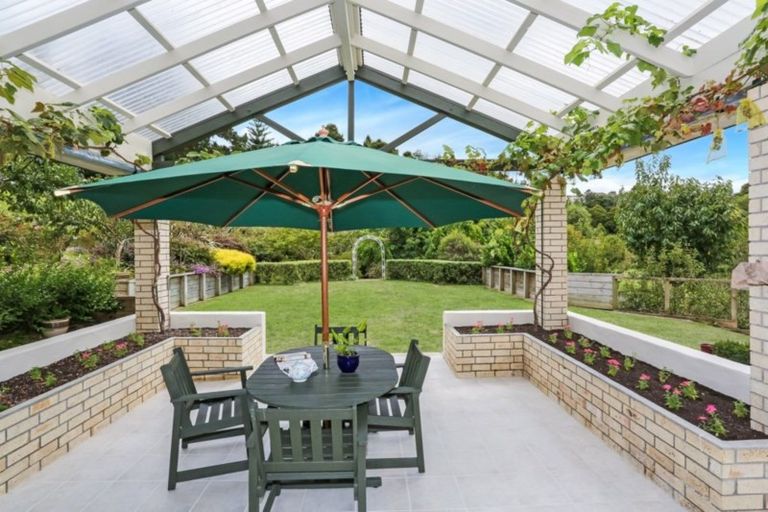 Photo of property in 148 Polo Prince Drive, Alfriston, Auckland, 2105