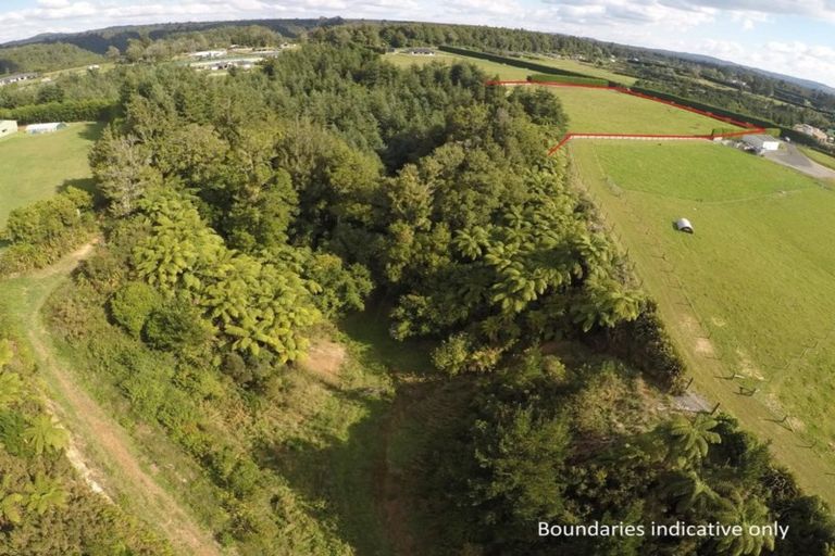 Photo of property in 5 Sarona Park Drive, Omanawa, Tauranga, 3171