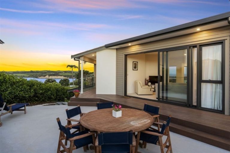 Photo of property in 7 Pacific Cliffs Drive, Gulf Harbour, Whangaparaoa, 0930