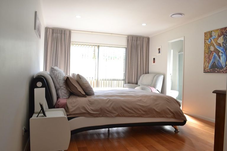 Photo of property in 8 Pohutukawa Place, Karaka, Papakura, 2113