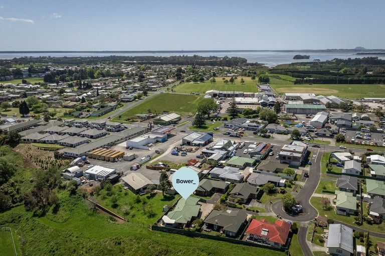 Photo of property in 16 Donegal Place, Katikati, 3129