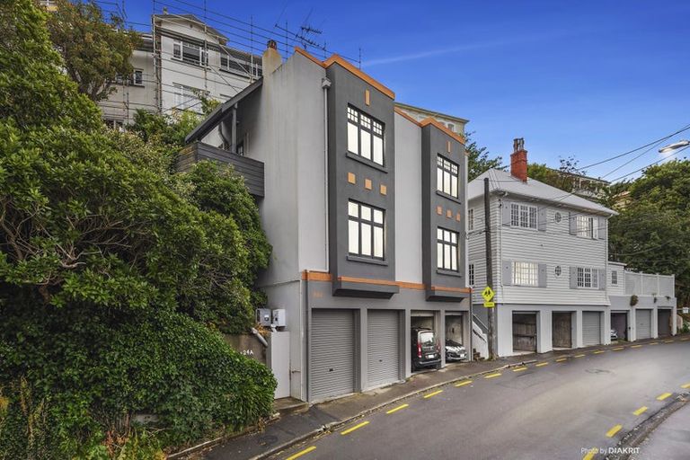 Photo of property in 24a Clifton Terrace, West End, Timaru, 7910