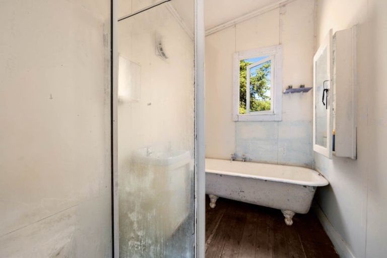 Photo of property in 27 Tongaporutu Road, Ohura, 3926