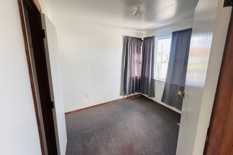 Photo of property in 35 Alexander Street, Awapuni, Palmerston North, 4412