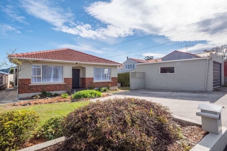 Photo of property in 34 Exeter Street, Abbotsford, Dunedin, 9018