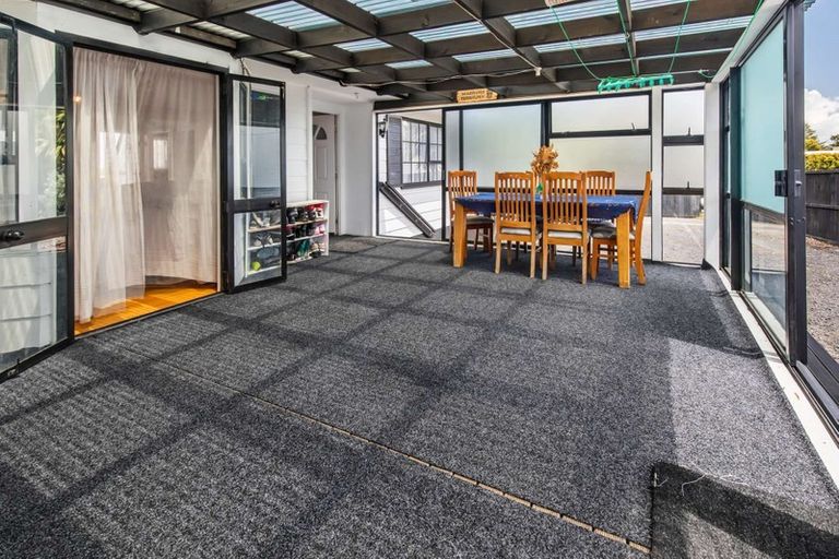 Photo of property in 7 Anglers Way, Wattle Downs, Auckland, 2102