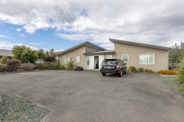 Photo of property in 32 Kendall View, Stoke, Nelson, 7011