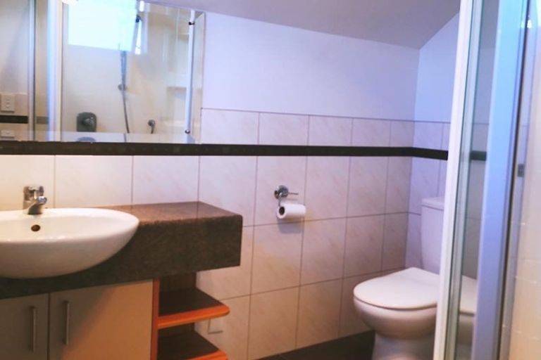 Photo of property in 17a Grassways Avenue, Pakuranga, Auckland, 2010