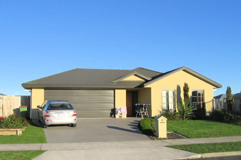 Photo of property in 6 Killegray Close, Flagstaff, Hamilton, 3210