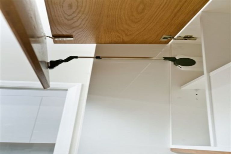 Photo of property in 16 Turutu Place, Long Bay, Auckland, 0630