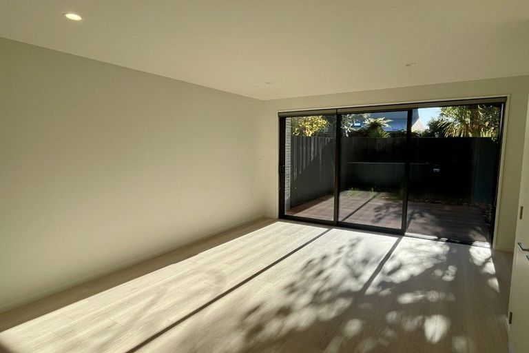 Photo of property in 4/19 Courtenay Street, St Albans, Christchurch, 8014