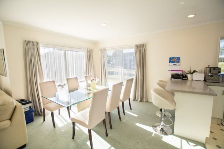 Photo of property in 1 Grantham Close, Gate Pa, Tauranga, 3112