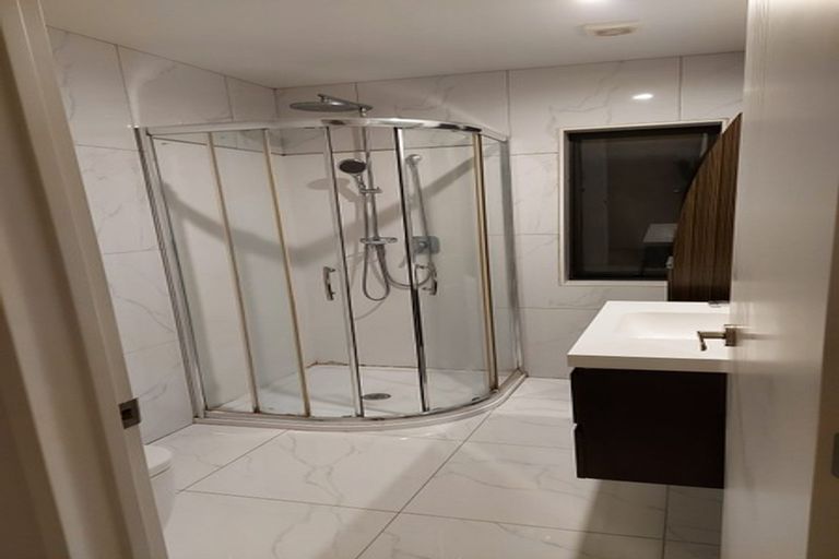 Photo of property in 116 San Valentino Drive, Henderson, Auckland, 0612