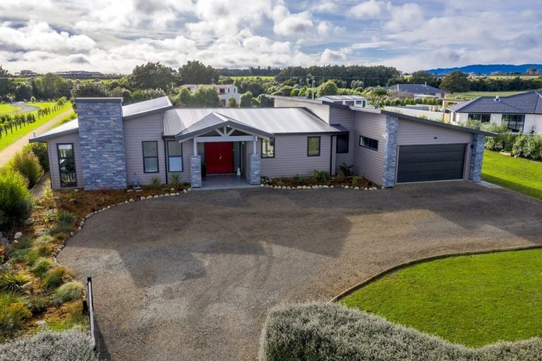 Photo of property in 11 Pinot Crescent, Ohau, Levin, 5570