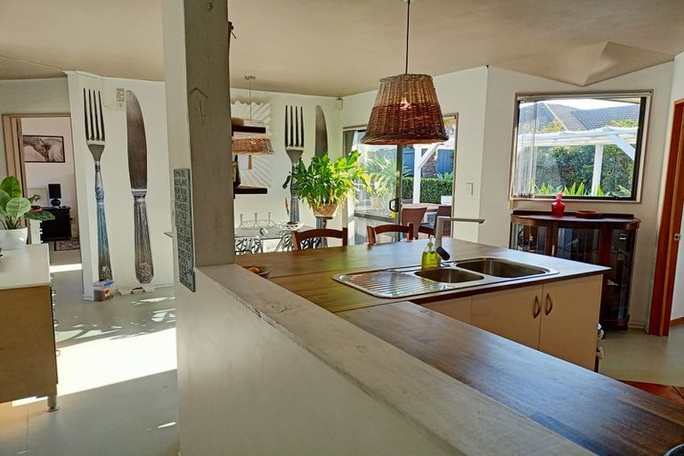 Photo of property in 42 Katerini Grove, Papamoa Beach, Papamoa, 3118