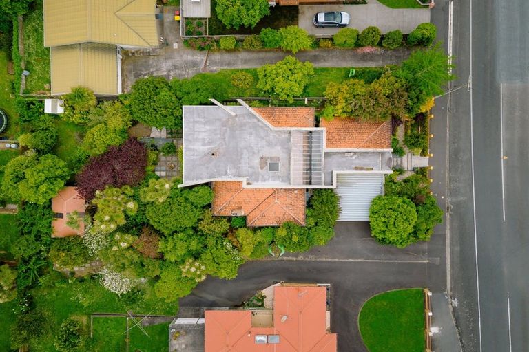 Photo of property in 17 Hillcrest Road, Hillcrest, Hamilton, 3216