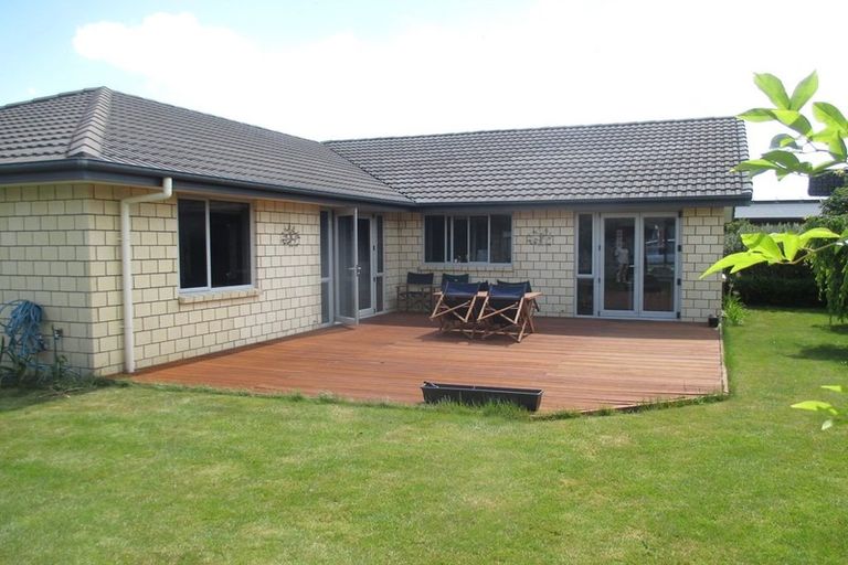 Photo of property in 13 Whistler Close, Rototuna North, Hamilton, 3210