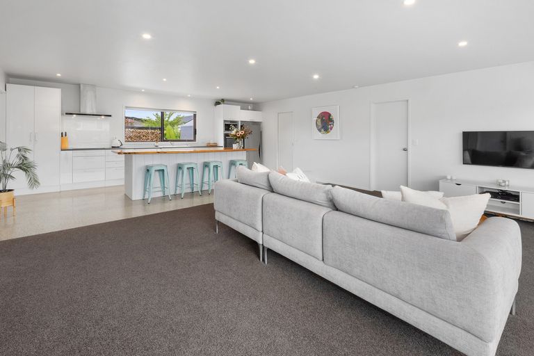 Photo of property in 28d Marram Place, Mangawhai Heads, Mangawhai, 0505