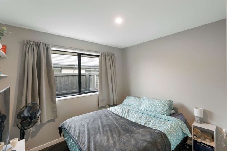 Photo of property in 72 Lady Isaac Drive, Rolleston, 7615