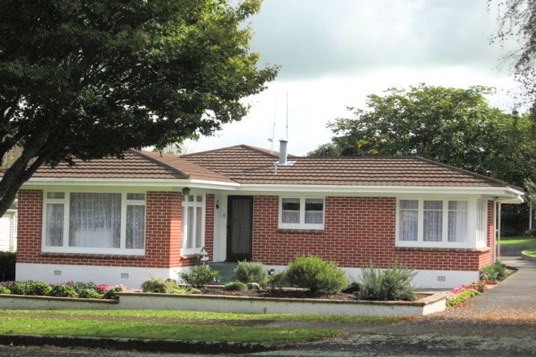 Photo of property in 26 Station Street, Tirau, 3410