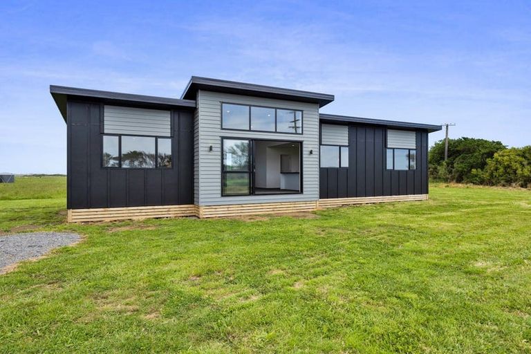 Property details for 387 Tipoka Road, Rahotu, Opunake, 4685