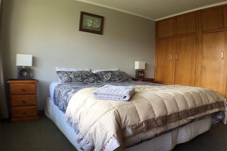 Photo of property in 2/94 Charles Street, Waltham, Christchurch, 8011