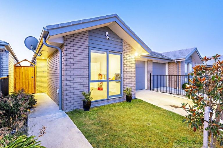 Photo of property in 16 Huamanu Street, Pukekohe, 2120