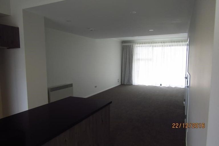 Photo of property in 176 Hobsonville Point Road, Hobsonville, Auckland, 0616