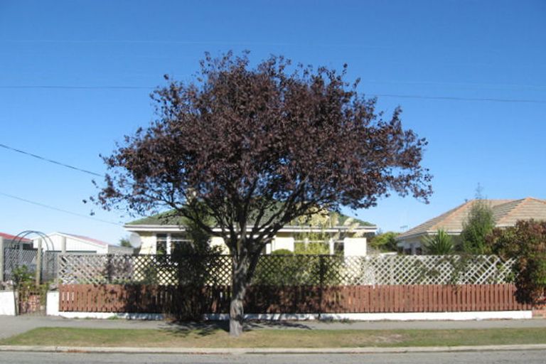 Photo of property in 15 Balmoral Street, Oamaru North, Oamaru, 9400