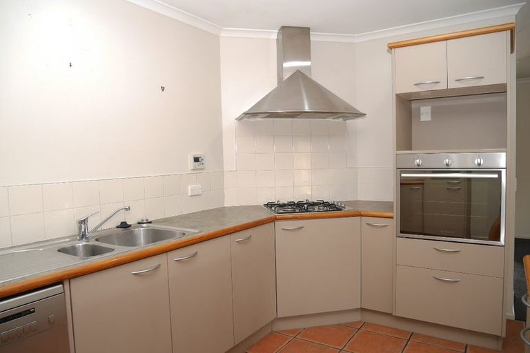 Photo of property in 8 Santa Teresa Court, Paraparaumu Beach, Paraparaumu, 5032