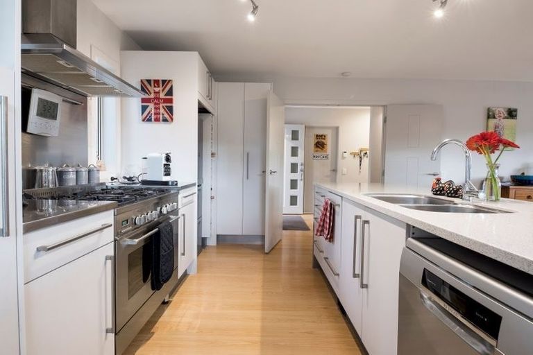 Photo of property in 10 Treetops Way, Bayview, Auckland, 0629