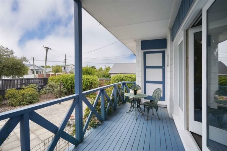 Photo of property in 1/261 Lake Terrace Road, Shirley, Christchurch, 8061