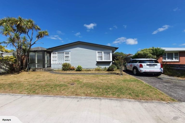 Photo of property in 8 Ruru Crescent, Heretaunga, Upper Hutt, 5018