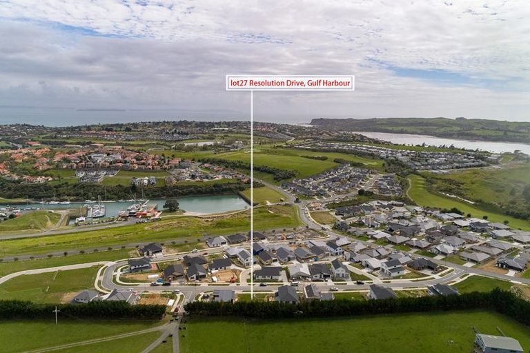 Photo of property in 36 Resolution Drive, Gulf Harbour, Whangaparaoa, 0930