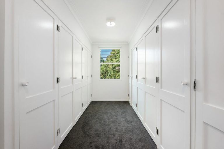 Photo of property in 126 Cook Street, Cockle Bay, Auckland, 2014