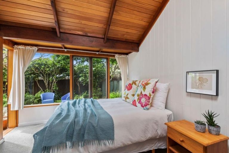 Photo of property in 7 Hurunui Street, Waikanae, 5036