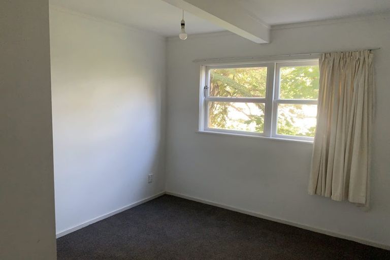 Photo of property in 19 Hadfield Terrace, Kelburn, Wellington, 6012