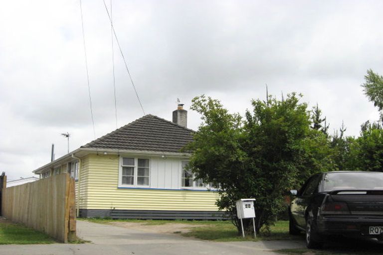 Photo of property in 42 Hooker Avenue, Bryndwr, Christchurch, 8053