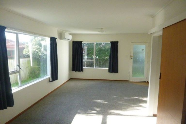 Photo of property in 7/69 Freyberg Street, Lyall Bay, Wellington, 6022
