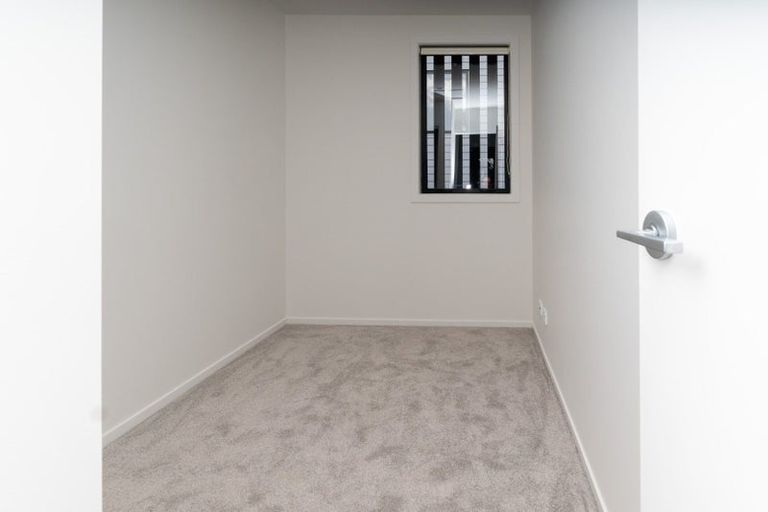 Photo of property in 4/56 Salisbury Road, Birkdale, Auckland, 0626