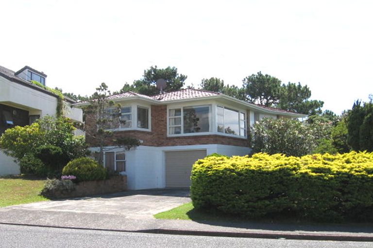 Photo of property in 83 Sunrise Avenue, Murrays Bay, Auckland, 0630