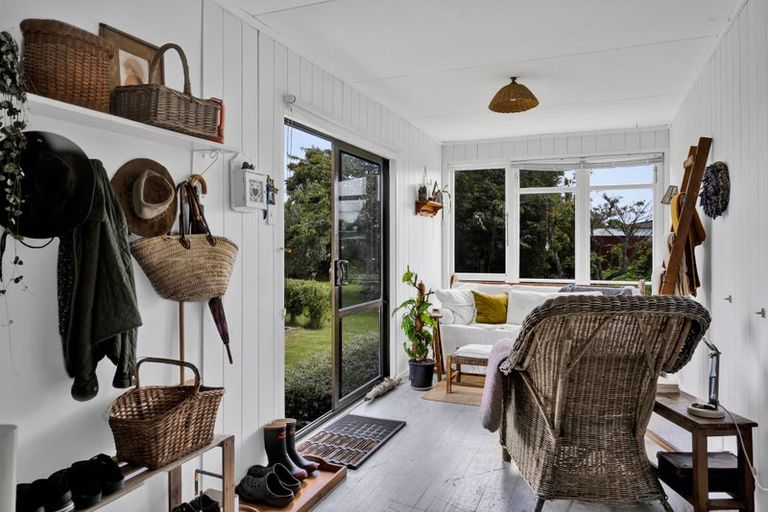 Photo of property in 207 Egmont Street, Patea, 4520