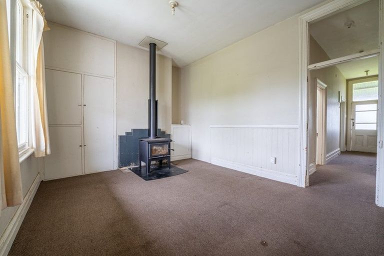 Photo of property in 92-98 High Street, Waimate, 7924