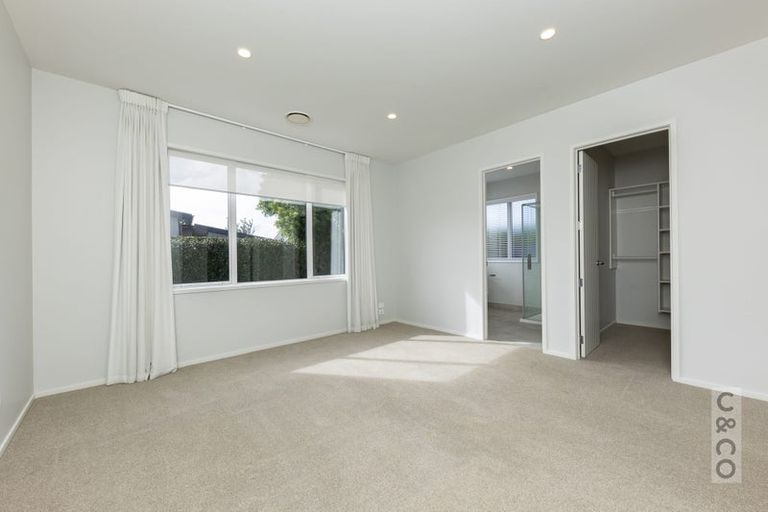 Photo of property in 41 Pohutukawa Parade, Riverhead, 0820