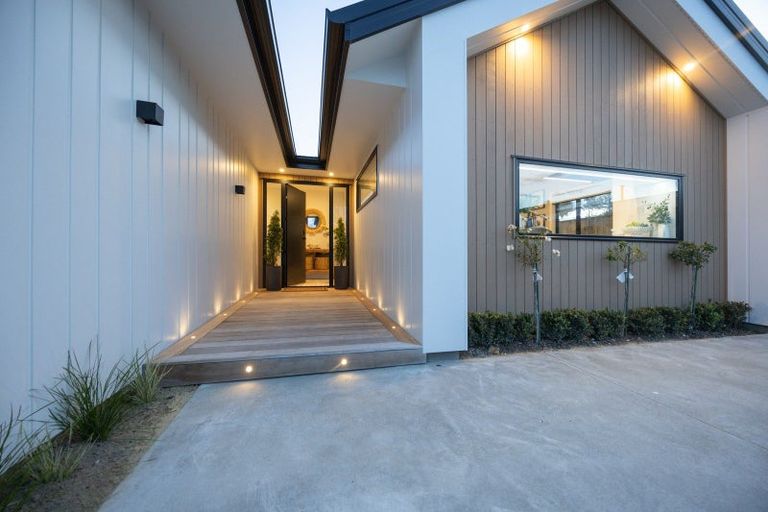 Photo of property in 110a Fitzroy Street, Terrace End, Palmerston North, 4410