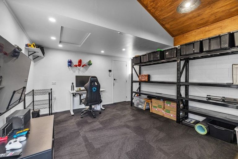 Photo of property in 6 Westcott Street, Dallington, Christchurch, 8061